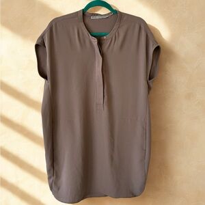 Marc New York Andrew Marc Short Sleeve Collared Popover Solid Tan Brown